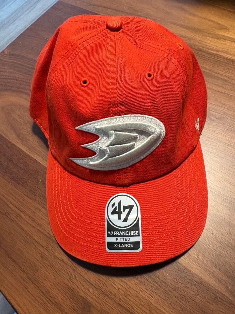 NWT NHL Anaheim Ducks cap - size XL